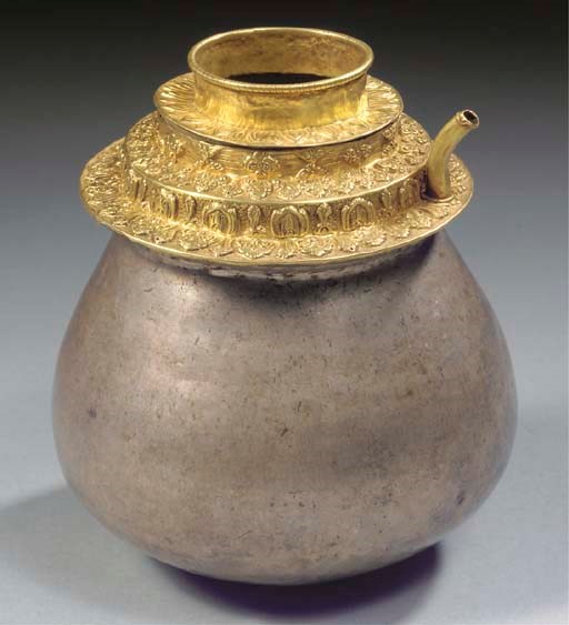 A Javanese gold and silver vessel