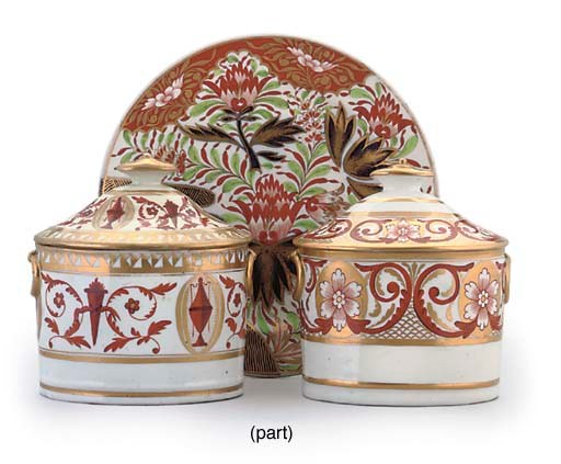 A COLLECTION OF ENGLISH PORCELAIN