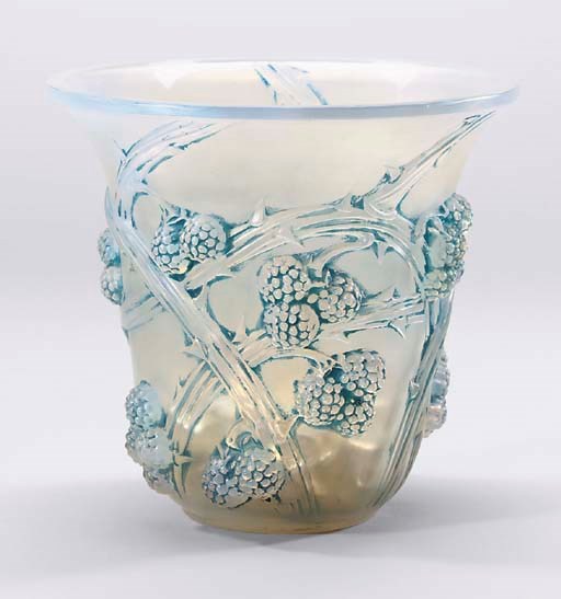 LALIQUE, 'MURES' NO.1058
