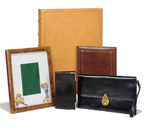 A LEATHER TRAVEL WALLET, A LEATHER WALLET, A LEATHER-BOUND PHOTOGRAPH ALBUM, A BOOK OF ENTERTAINMENT, AND A MODERN BURR-ELM AND CHEQUER-INLAID PICTURE FRAME