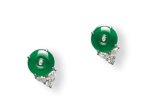A PAIR OF JADEITE HUAIGU AND DIAMOND EARRINGS
