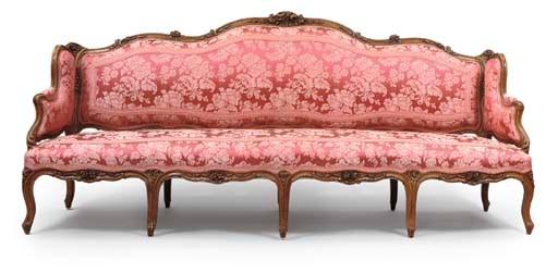 A LOUIS XV WALNUT CANAPÉ À CORBEILLE