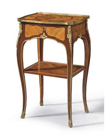 A LOUIS XV ORMOLU-MOUNTED TULIPWOOD, KINGWOOD, AMARANTH AND BOIS DE BOUT MARQUETRY TABLE A ECRIRE