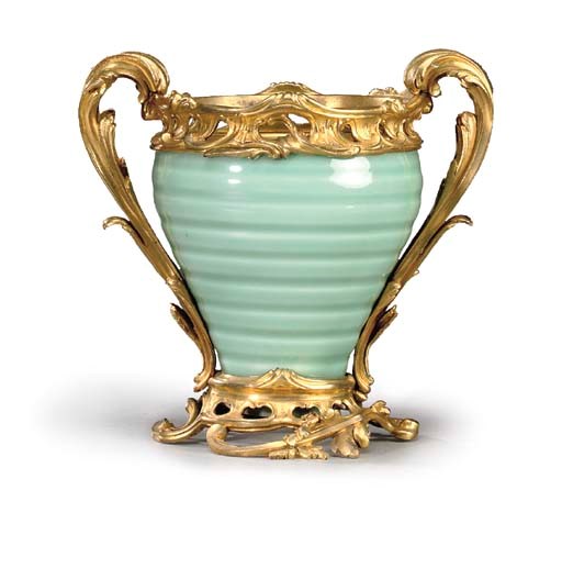 A FRENCH ORMOLU-MOUNTED CHINESE CELADON PORCELAIN POT-POURRI VASE