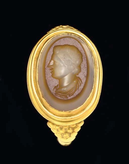 A ROMAN AGATE RING STONE