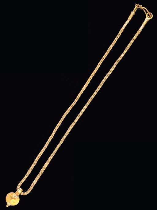 A ROMAN GOLD NECKLACE AND PENDANT