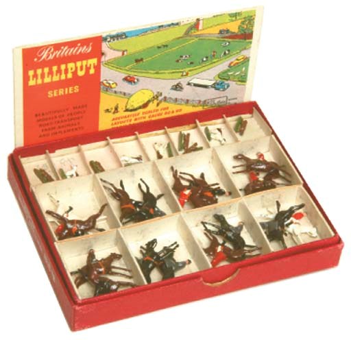 A Britains Lilliput Trade Set No. 2/137 Hunt Counter Display box
