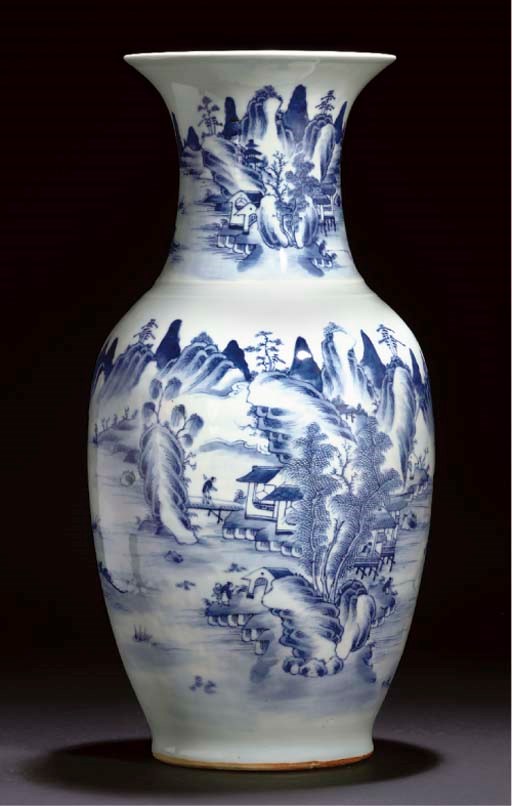 A blue and white baluster vase, circa 1800