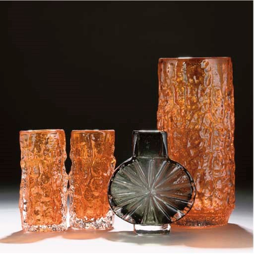 A WHITEFRIARS WILLOW SUNBURST 9676 VASE