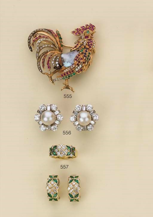 DEMI PARURE IN ORO, DIAMANTI E SMERALDI
