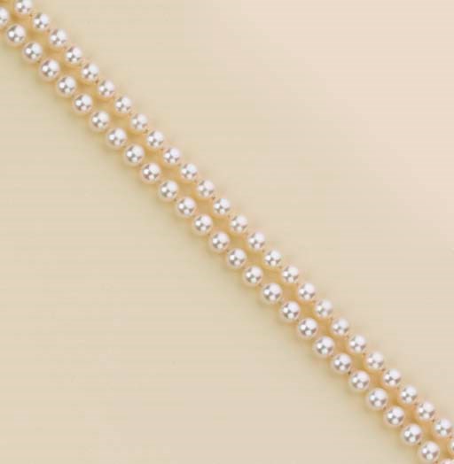 COLLANA A UN FILO DI PERLE COLTIVATE