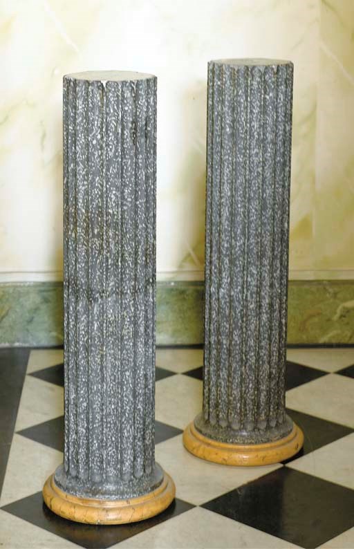 PAIRE DE COLONNES DU XIXEME SIECLE