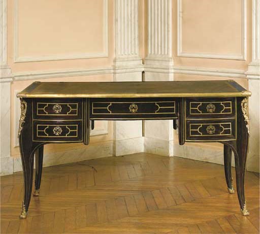 BUREAU PLAT D'EPOQUE REGENCE