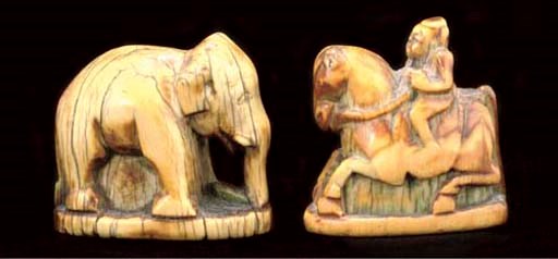 TWO IVORY CHESS PIECES, INDIA, PROBABLY 17TH CENTURY