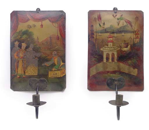 A PAIR OF CHINOISERIE DECORATED WALL SCONCES