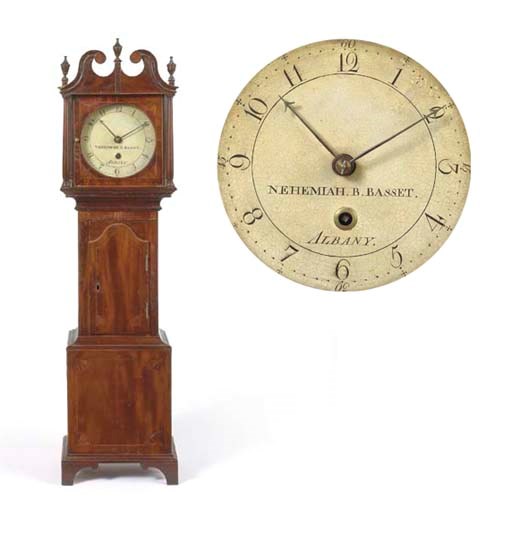 A FEDERAL INLAID AND VENEERED MAHOGANY DWARF CLOCK