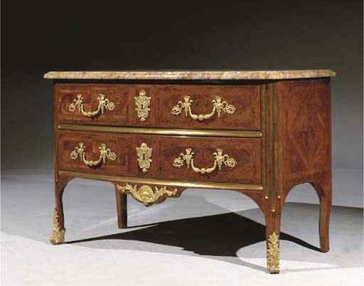 COMMODE D'EPOQUE REGENCE