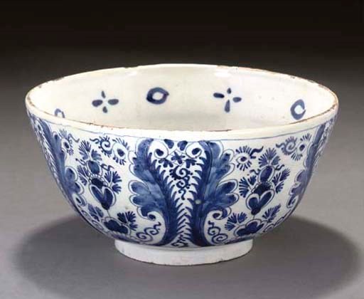 A DUTCH DELFT BLUE AND WHITE BOWL