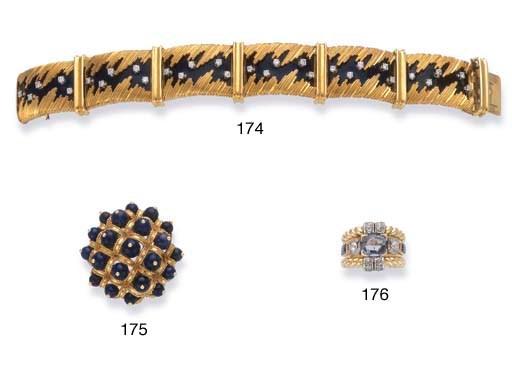 CLIP LAPIS LAZULI, PAR VAN CLEEF & ARPELS