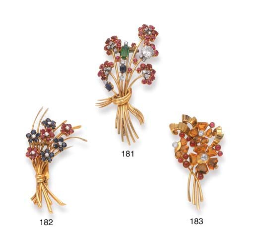 BROCHE FLEUR EMERAUDES, SAPHIRS, RUBIS ET DIAMANTS