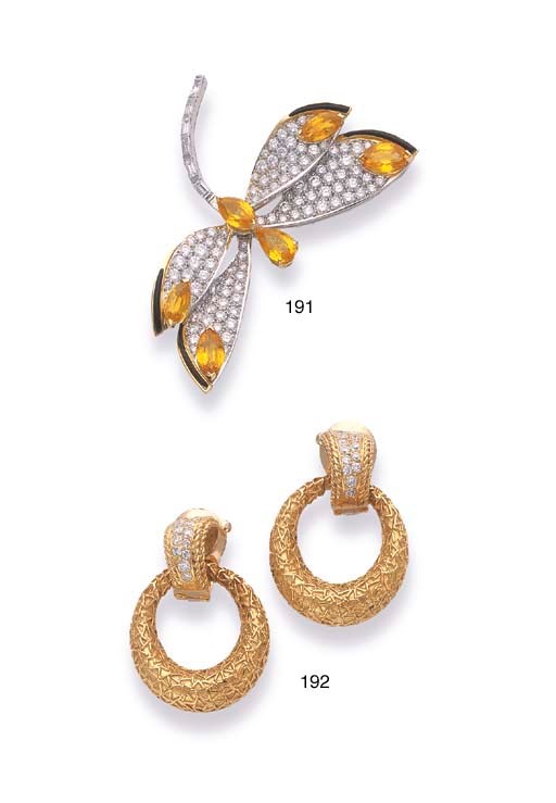 CLIP LIBELLULE SAPHIRS JAUNES, ONYX ET DIAMANTS, PAR VAN CLEEF & ARPELS