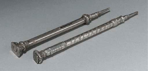 DEUX PORTE-MINES DE LA FIN DU XIXEME SIECLE