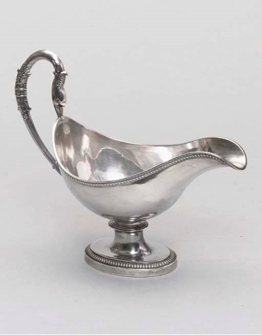 SAUCIERE EN ARGENT