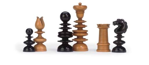 AN 'OLD ENGLISH' PATTERN BOXWOOD AND EBONY CHESS SET