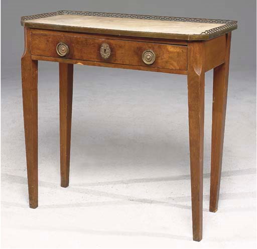 CONSOLE DE STYLE LOUIS XVI