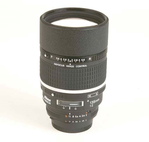 AF DC-Nikkor 135mm. f/2 no. 207309