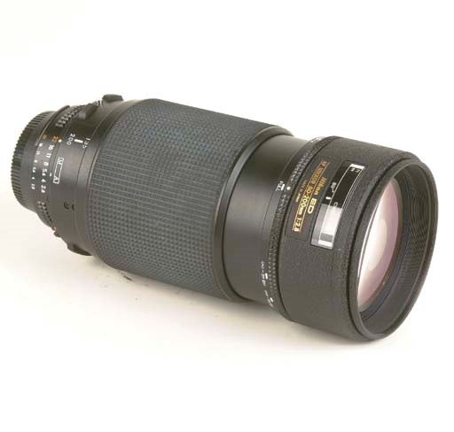 AF Nikkor ED 80-200mm. f/2.8 no. 225753