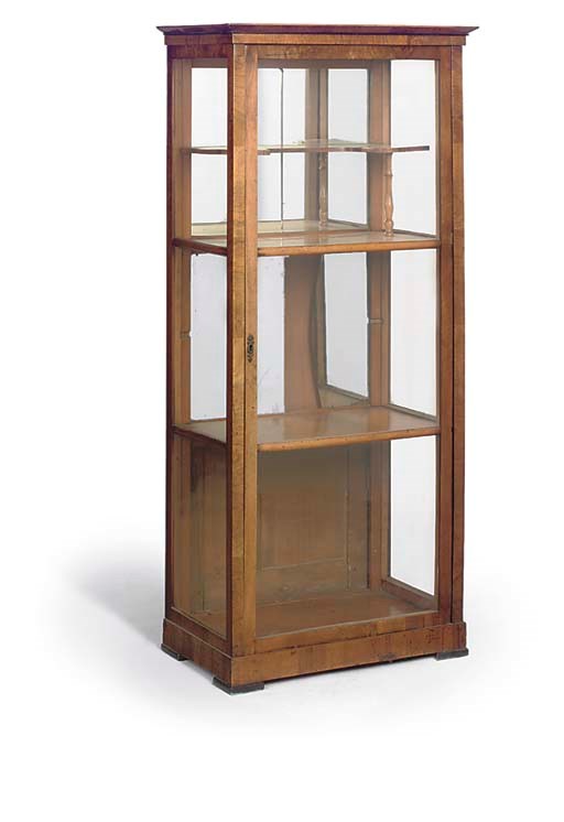 A GERMAN WALNUT DISPLAY CABINET