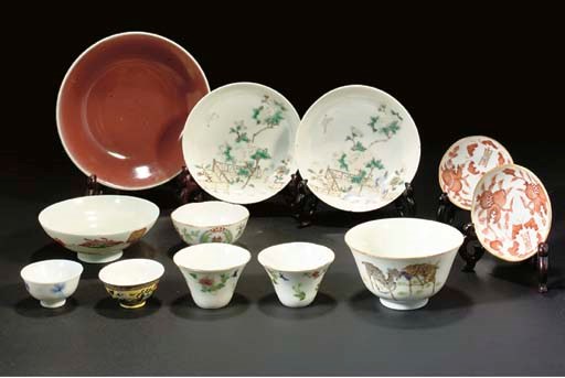 A sang de boeuf saucer dish, Qianlong Minyao mark and of the Period