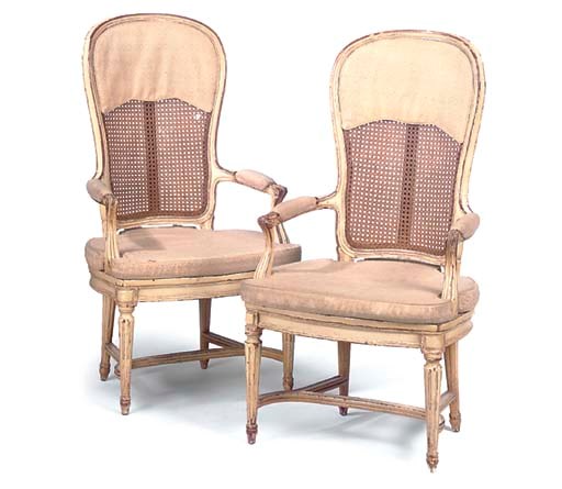A PAIR OF WHITE PAINTED AND CANED FAUTUEILS