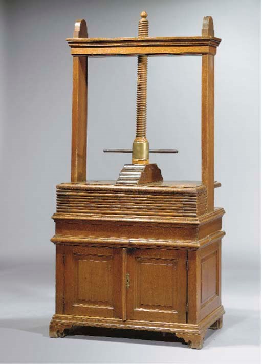 A DUTCH OAK LINEN PRESS