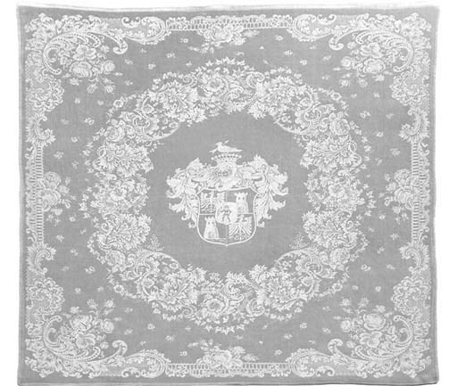 Eighteen damask linen napkins