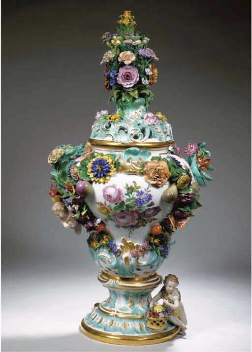 A large Meissen porcelain flower- and fruit-encrusted potpourri presentation vase and cover