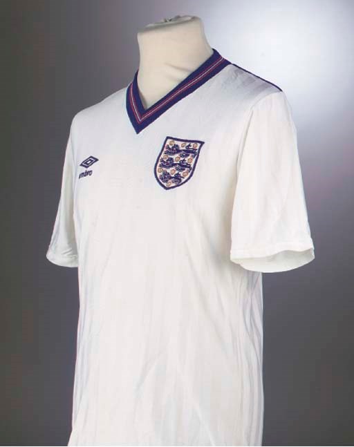 A WHITE ENGLAND INTERNATIONAL SHIRT