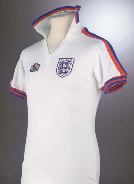A WHITE ENGLAND INTERNATIONAL SHORT-SLEEVED SHIRT