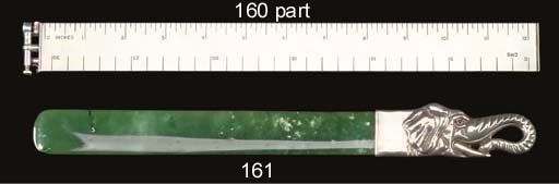 A RUSSIAN SILVER MOUNTED NEPHRITE PAPER KNIFE