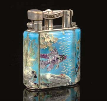 AN AQUARIUM TABLE LIGHTER