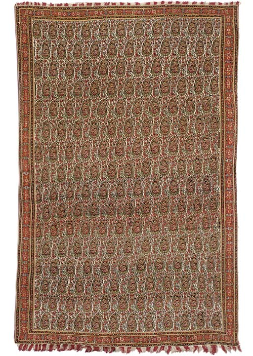A FINE SENNEH RUG