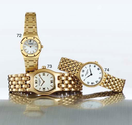 PATEK PHILIPPE. A LADY'S 18K GOLD BRACELET WATCH
