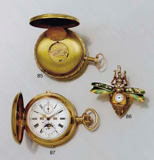 SWISS. A RARE GOLD, ENAMEL, DIAMOND AND RUBY BEETLE-FORM KEYLESS WATCH