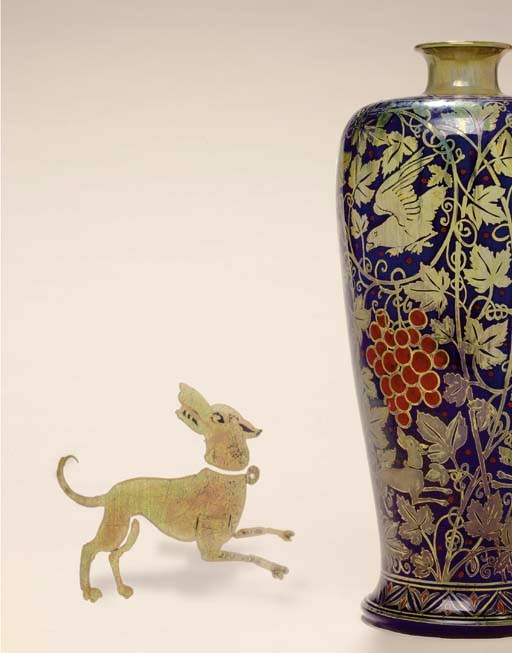 A PILKINGTON'S LANCASTRIAN POTTERY VASE
