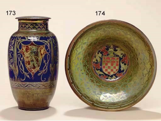 A PILKINGTON'S ROYAL LANCASTRIAN POTTERY ARMORIAL BOWL
