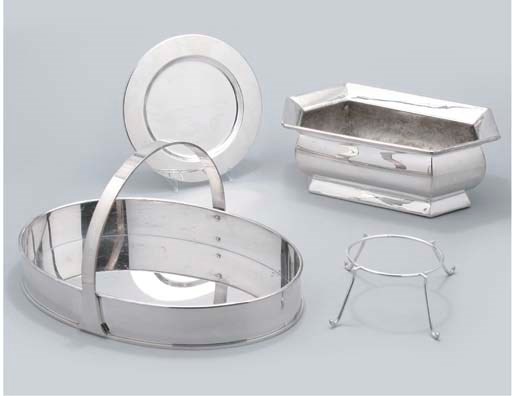ENSEMBLE EN METAL ARGENTE
