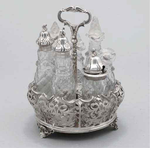 NECESSAIRE A CONDIMENTS EN ARGENT ET VERRE TAILLE