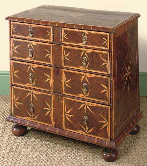 A QUEEN ANNE BURR-YEW AND PARQUETRY CHEST