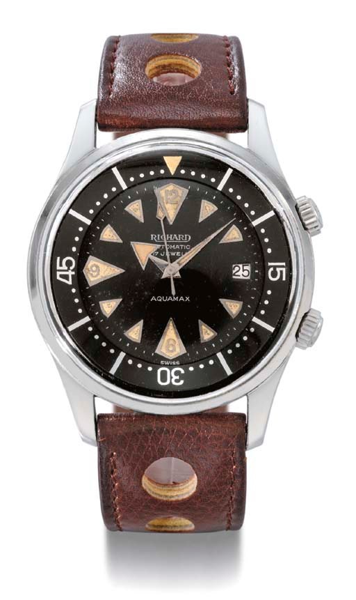 Richard. A rare and large stainless steel self-winding diver's wristwatch with sweep centre seconds and date